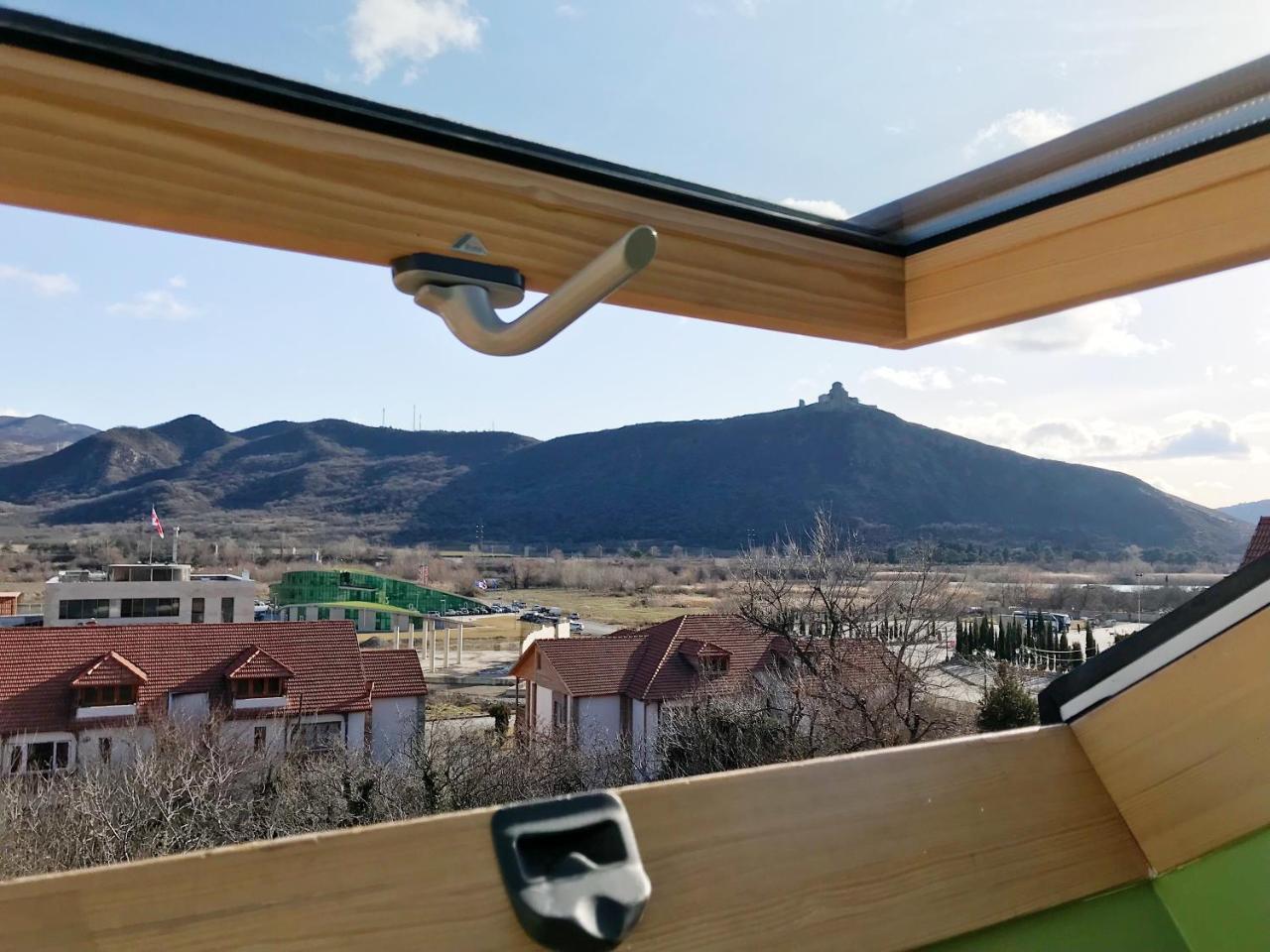Hotel Aragvi Mtsʼkhetʼa Bagian luar foto
